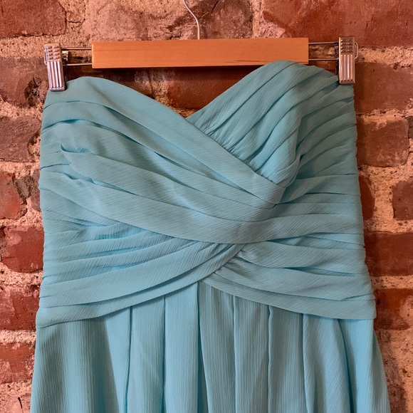 DAVID’S BRIDAL Short Crinkle Chiffon Dress Pool 10 - Picture 3 of 8